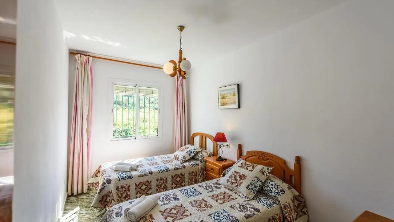 Villa Eduardo Nerja By Ruralidays 0*,